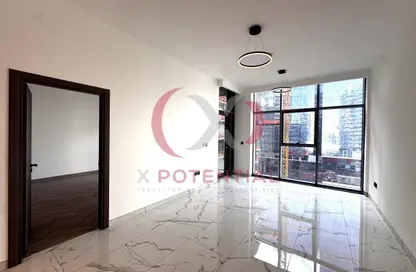 شقة - غرفة نوم - 2 حمامات للايجار في رويال ريجينسي - الخليج التجاري - دبي