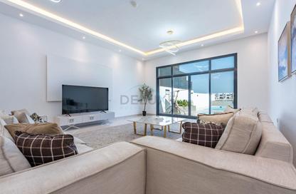 Villa - 5 Bedrooms - 5 Bathrooms for rent in Al Dana Villas - Sharm - Fujairah
