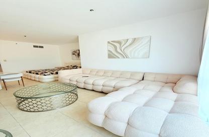 Apartment - Studio - 1 Bathroom for rent in Al Khan Corniche - Al Khan - Sharjah