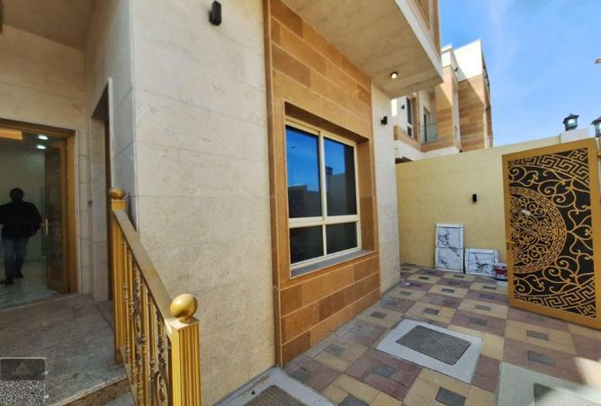 62477973 - Property Image 2