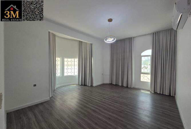 70671108 - Property Image 2