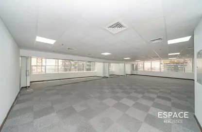 Office Space - Studio - 1 Bathroom for rent in Mazaya Business Avenue AA1 - Mazaya Business Avenue - Jumeirah Lake Towers - Dubai