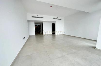 Apartment - 3 Bedrooms - 4 Bathrooms for sale in South Residences - District 13 - Jumeirah Village Circle - Dubai