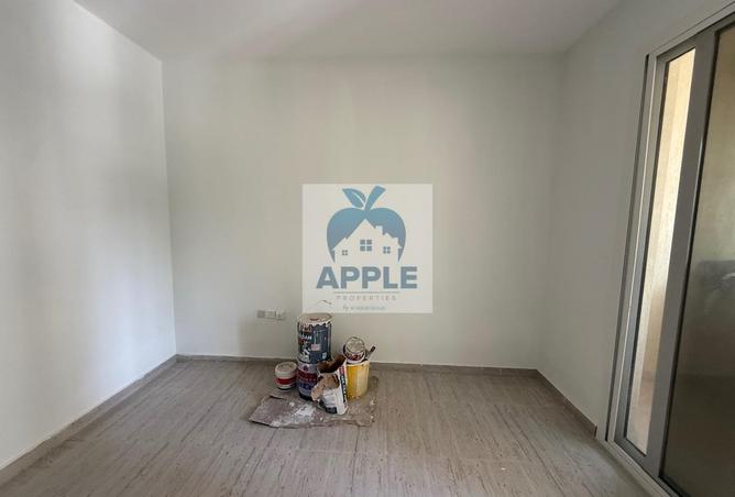 110033877 - Property Image 3