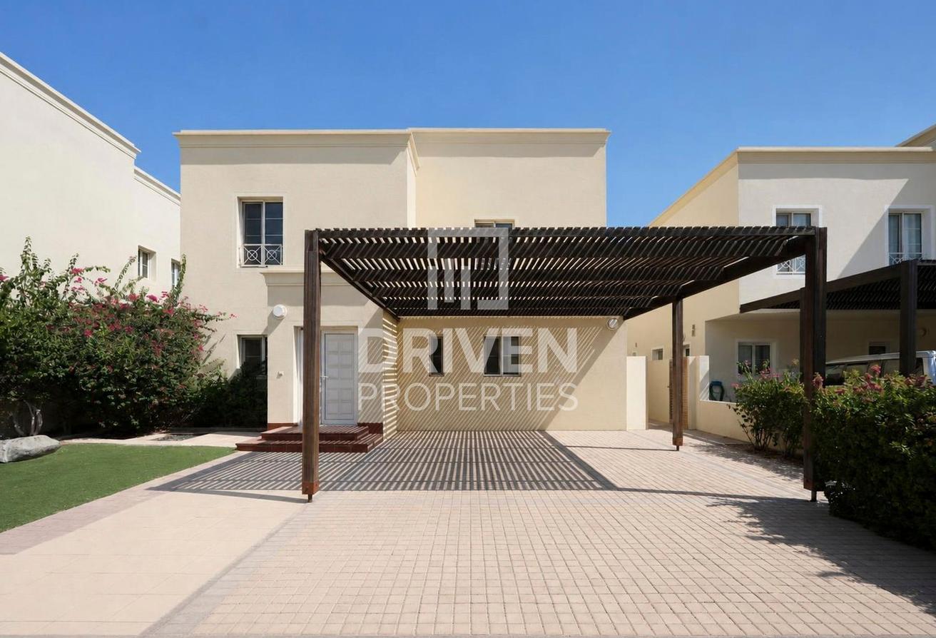 Vacant and Standalone Villa | Spacious Plot photo 22