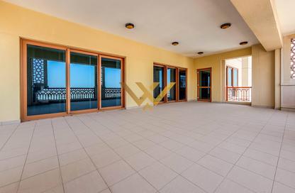 Apartment - 3 - 4 for rent in Marina Residences 1 - Marina Residences - Palm Jumeirah - Dubai