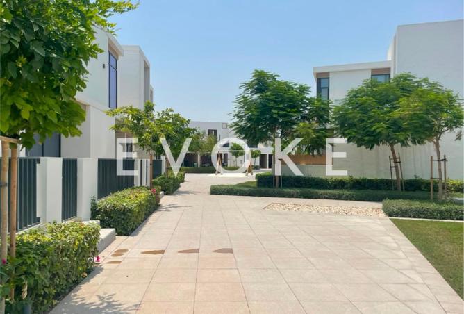 Premium Corner Unit | Available Now | 3Bed+Maid