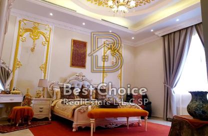 Villa - 7+ - 7+ for sale in Al Riqaibah - Al Suyoh - Sharjah