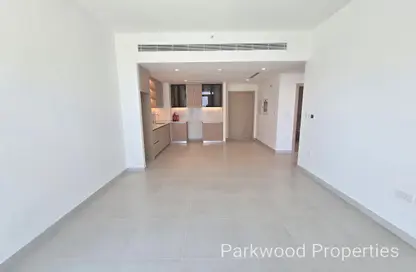 Apartment - 1 Bedroom - 1 Bathroom for rent in Golf Heights - The Views - Dubai