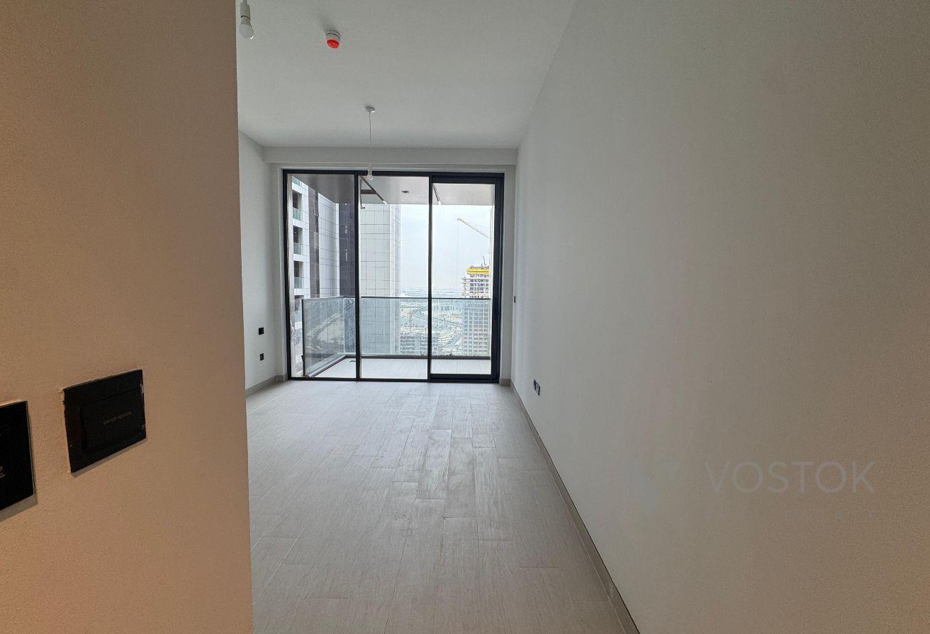 Modern 1BR | Prime Business Bay | Regalia Living photo 8