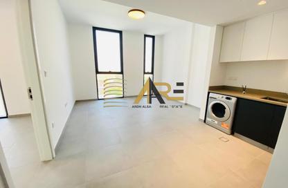 Apartment - 1 Bedroom - 2 Bathrooms for rent in East Village - Aljada - Sharjah
