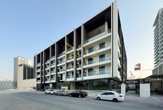 70676633 - صورة العقار 2