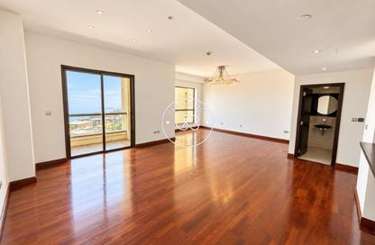 Apartment - 3 - 4 for rent in Rimal 6 - Rimal - Jumeirah Beach Residence - Dubai