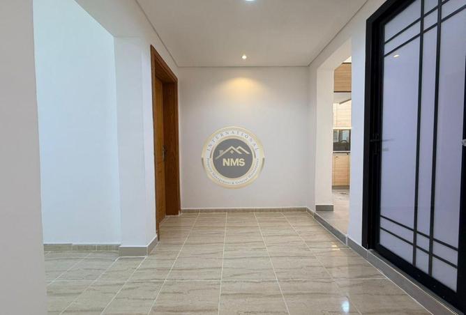 87453569 - صورة العقار 3