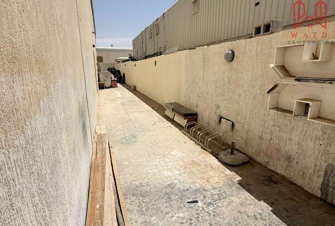 81933966 - Property Image 3