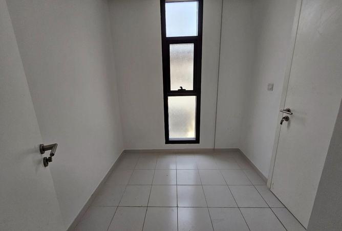 60142381 - Property Image 3