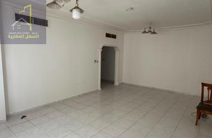 Apartment - 3 - 2 for rent in Al Majaz 2 - Al Majaz - Sharjah Apartment - 3 - 2 for rent in Al Majaz 2 - Al Majaz - Sharjah