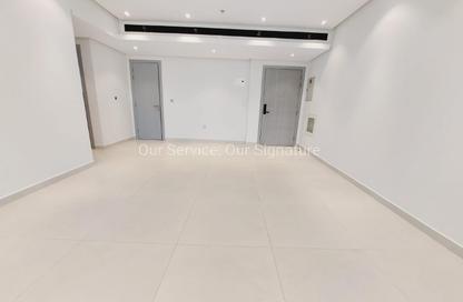 Apartment - 2 Bedrooms - 3 Bathrooms for rent in Shadow Tower - Al Mamzar - Sharjah - Sharjah Apartment - 2 Bedrooms - 3 Bathrooms for rent in Shadow Tower - Al Mamzar - Sharjah - Sharjah
