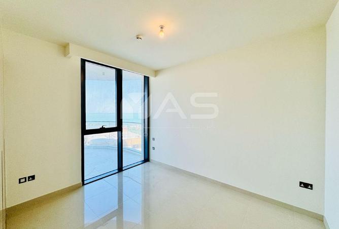 87892025 - Property Image 2