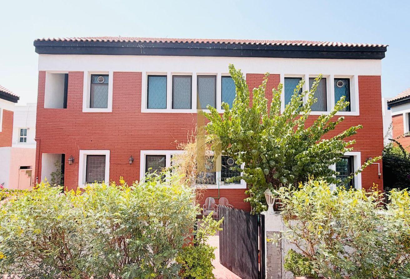 Shared Pool+Private Garden | 4BR Ensuite photo 4