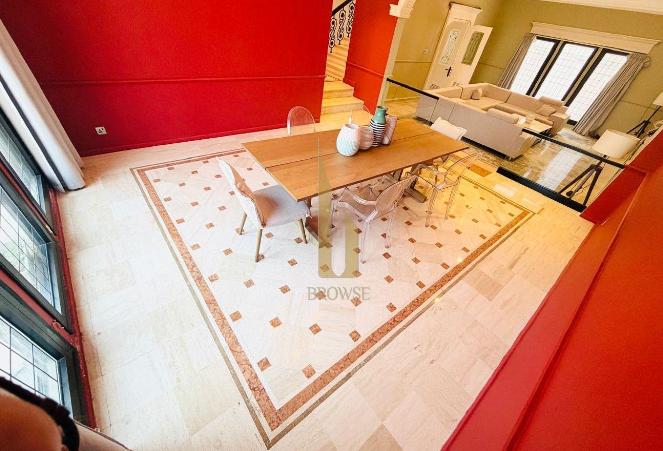 Shared Pool+Private Garden | 4BR Ensuite photo 17