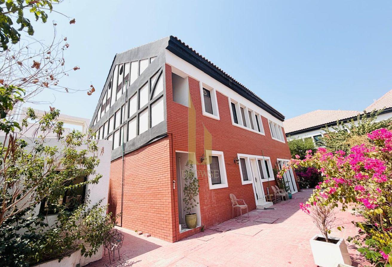 Shared Pool+Private Garden | 4BR Ensuite photo 6