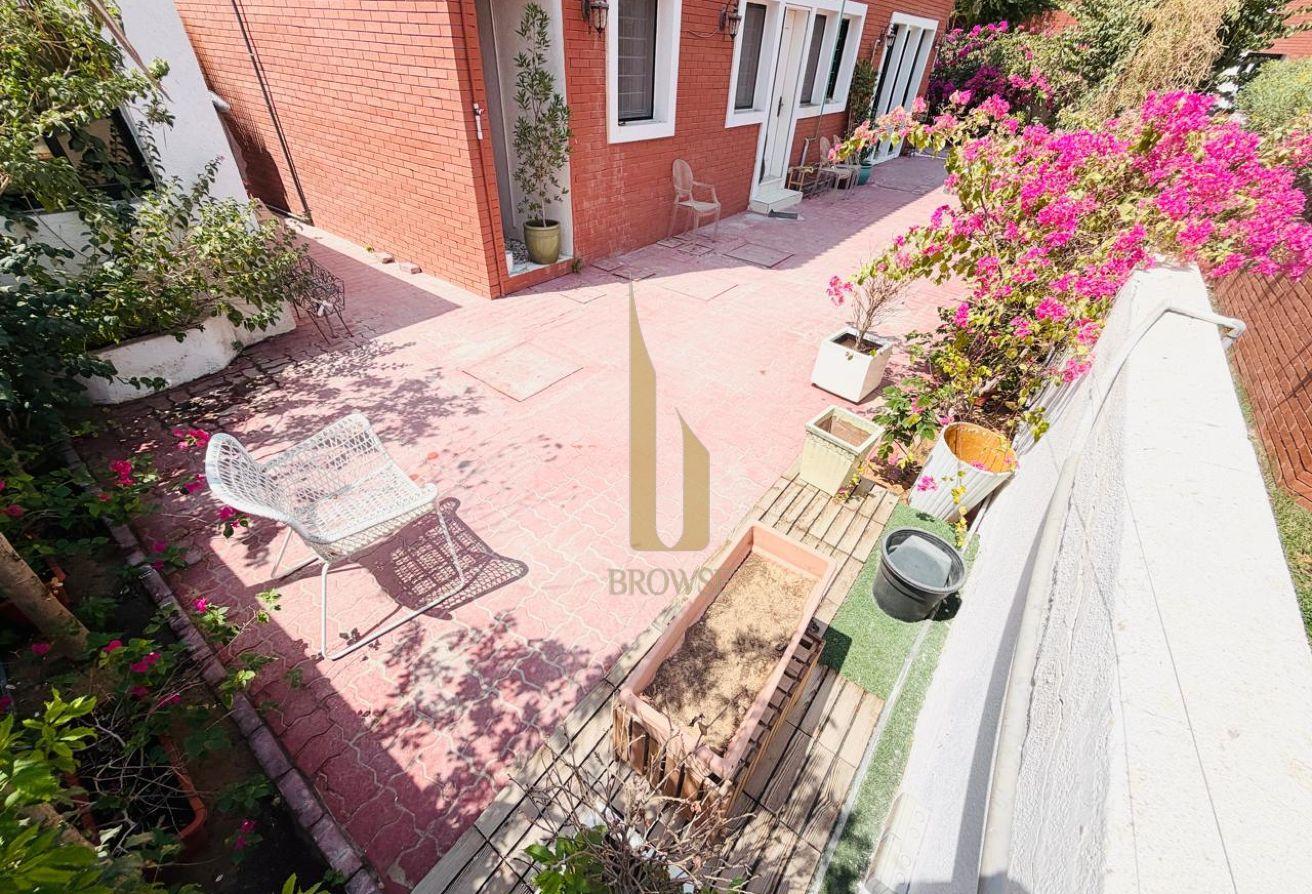Shared Pool+Private Garden | 4BR Ensuite photo 30