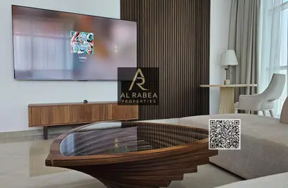 شقة - 2 غرف نوم - 3 حمامات للايجار في برج الكورنيش - طريق كورنيش عجمان - عجمان