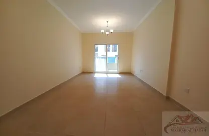 Apartment - 1 Bedroom - 2 Bathrooms for rent in Muwaileh 29 Building - Muwaileh - Sharjah