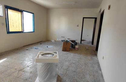 Apartment - 2 Bedrooms - 2 Bathrooms for rent in Bu Tina - Al Sharq - Sharjah Apartment - 2 Bedrooms - 2 Bathrooms for rent in Bu Tina - Al Sharq - Sharjah