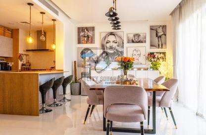 Villa - 5 Bedrooms - 6 Bathrooms for sale in Bloomingdale - Dubai Sports City - Dubai