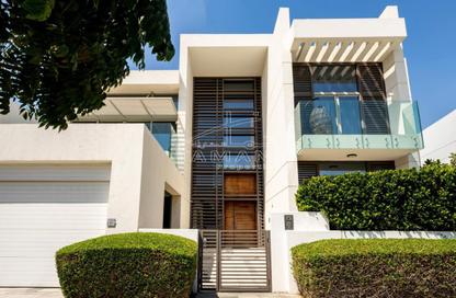 Villa - 5 Bedrooms - 7+ Bathrooms for rent in District One Villas - District One - Mohammed Bin Rashid City - Dubai