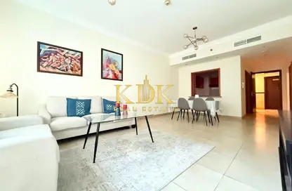 Apartment - 1 Bedroom - 2 Bathrooms for rent in MAG 218 - Dubai Marina - Dubai