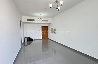Apartment - 3 Bedrooms - 4 Bathrooms for rent in Emerald Al Warqa - Al Warqa'a 1 - Al Warqa'a - Dubai