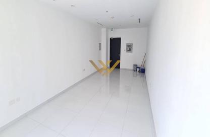 Office Space - Studio for rent in Tamani Art Tower - Business Bay - Dubai