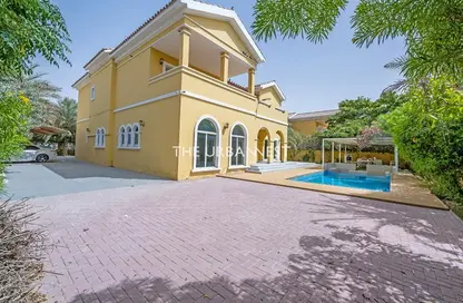 Villa - 5 Bedrooms - 5 Bathrooms for rent in The Centro - The Villa - Dubai