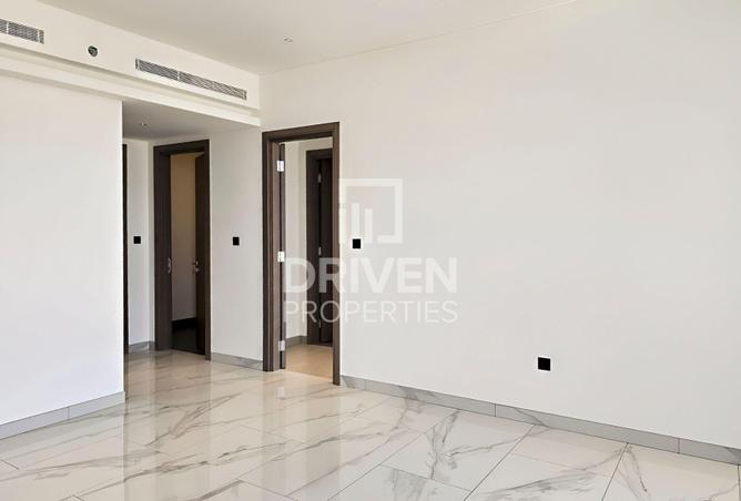 74245794 - Property Image 2