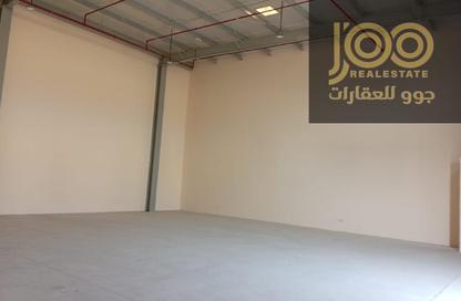 Warehouse - Studio - 1 for rent in Umm Al Thuoob - Umm Al Quwain