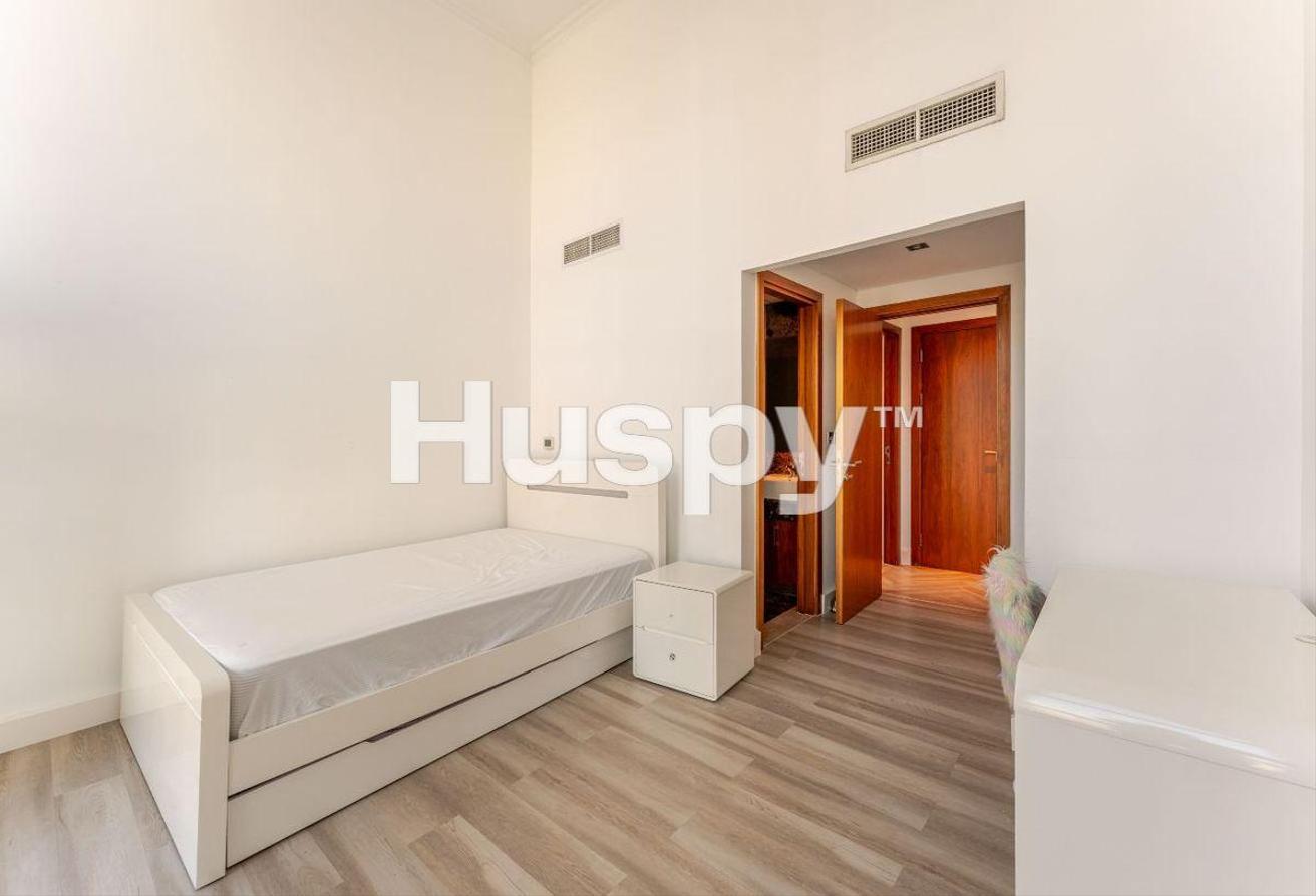 Vacant | Furnished | Marina View photo 7