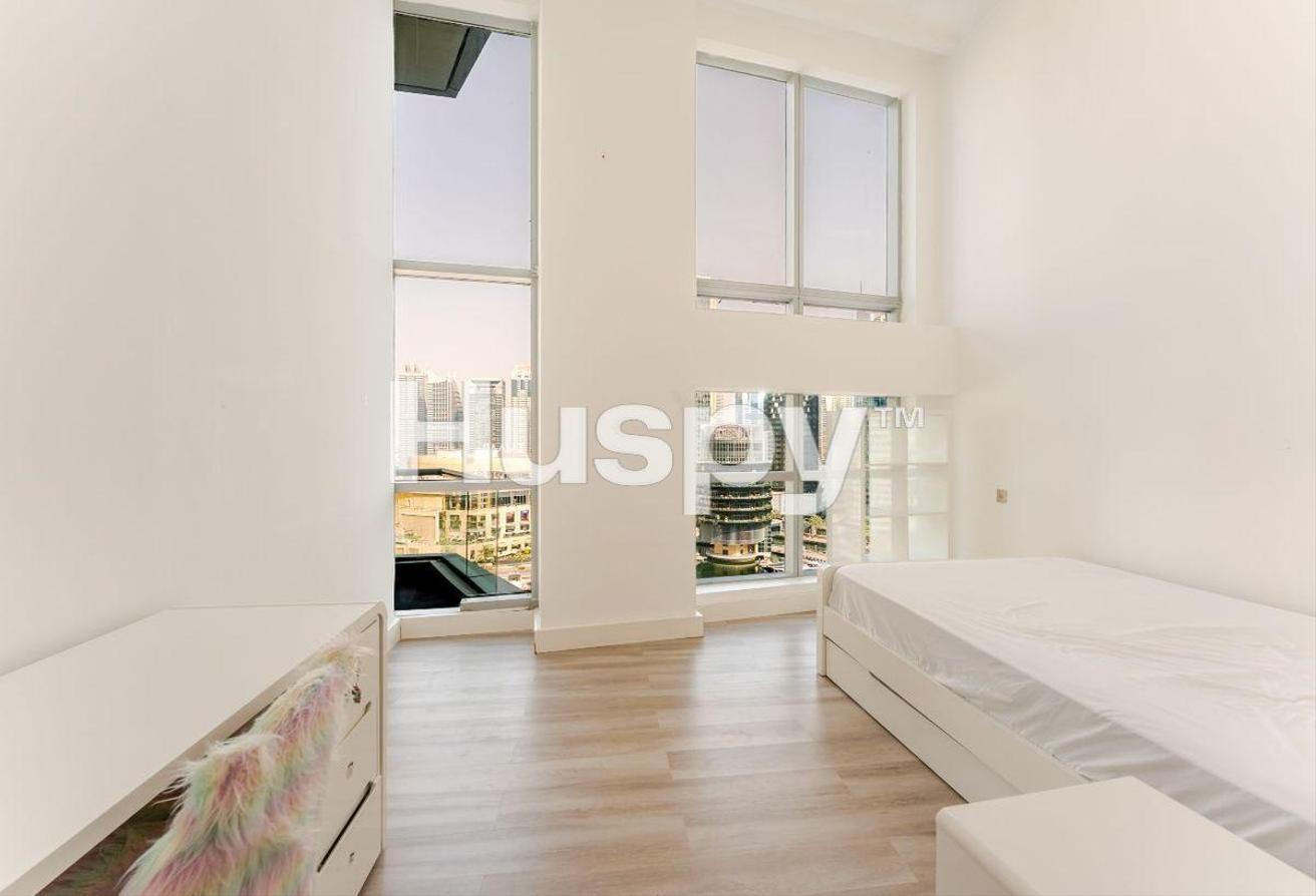 Vacant | Furnished | Marina View photo 8