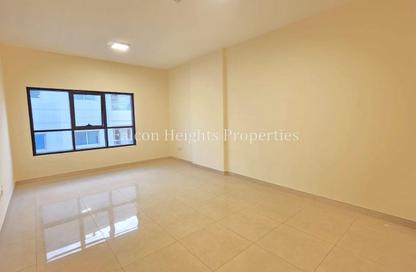 Apartment - 1 Bedroom - 2 Bathrooms for rent in Al Warqa'a 1 Building - Al Warqa'a 1 - Al Warqa'a - Dubai