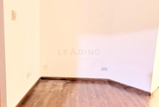 117269380 - Property Image 3