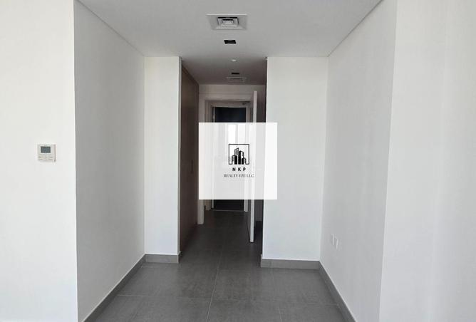 124293946 - Property Main Image