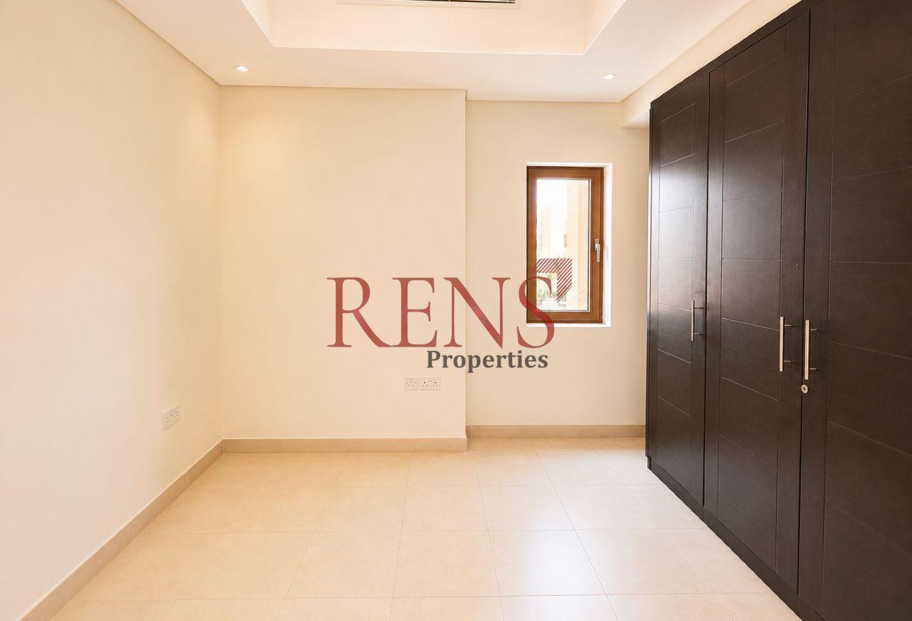 Massive 5BR Villa | FamilyLiving | Ready to MoveIn photo 12