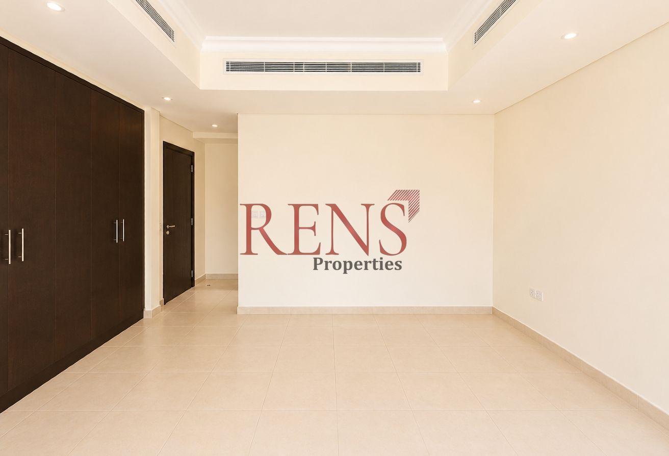 Massive 5BR Villa | FamilyLiving | Ready to MoveIn photo 10