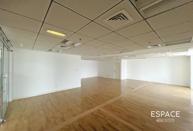 118585409 - Property Main Image