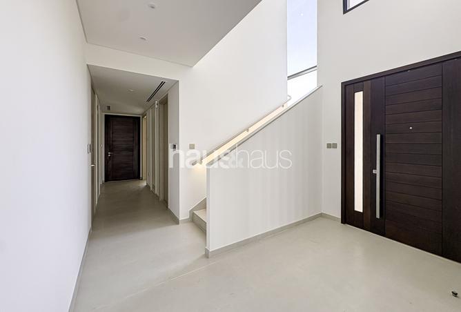 127006415 - Property Main Image