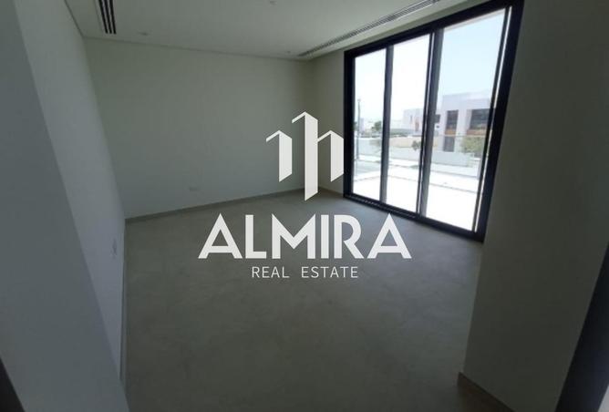 92245430 - صورة العقار 2