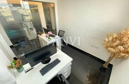 Office Space - Studio - 1 Bathroom for rent in Horizone Building - Port Saeed - Deira - Dubai
