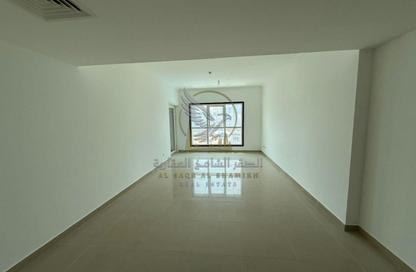 Apartment - 2 - 3 for rent in Al Khan Corniche - Al Khan - Sharjah Apartment - 2 - 3 for rent in Al Khan Corniche - Al Khan - Sharjah